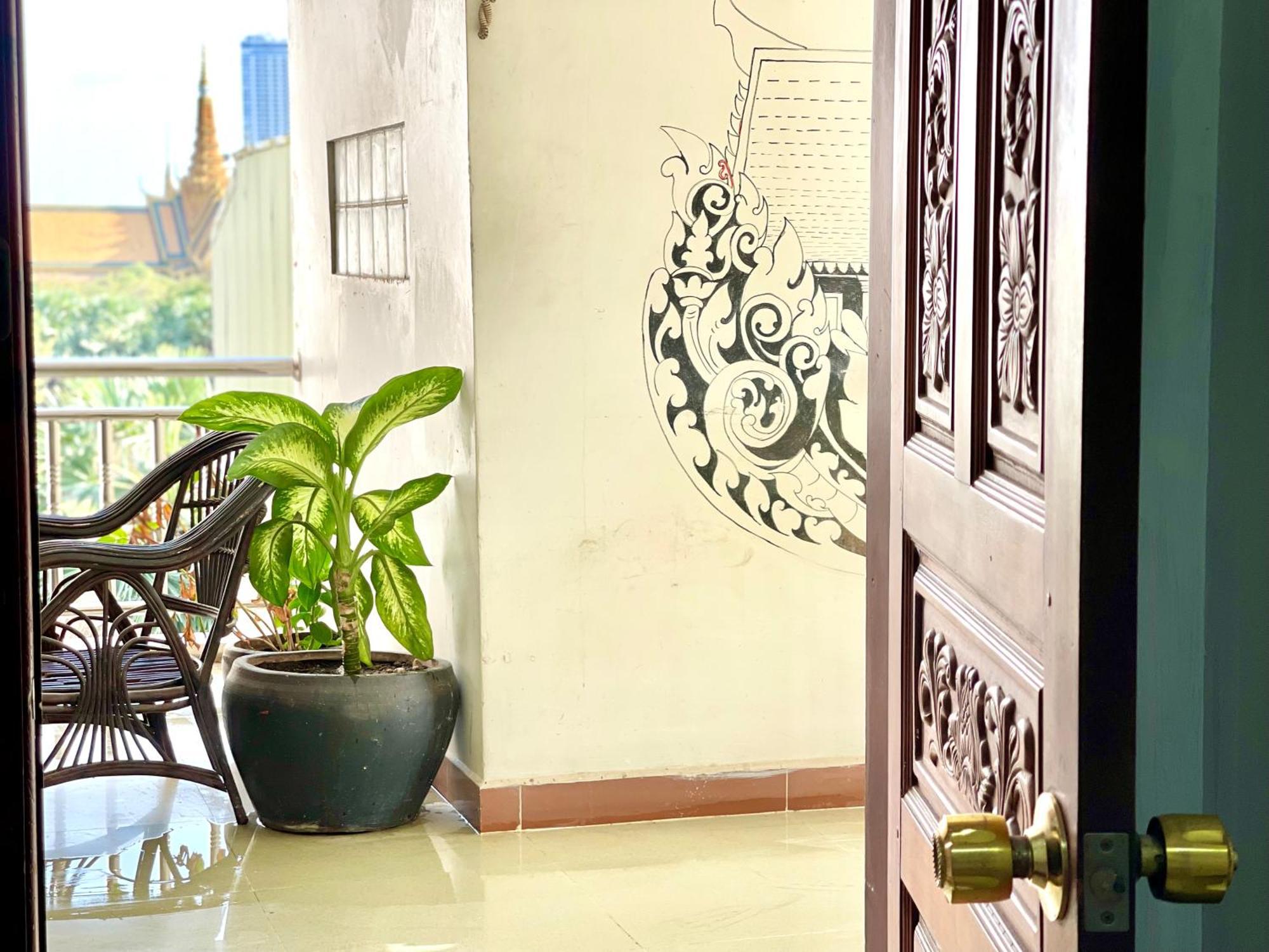 Sky Residence - 50M To Museum And Riverside Phnom Penh Exterior photo